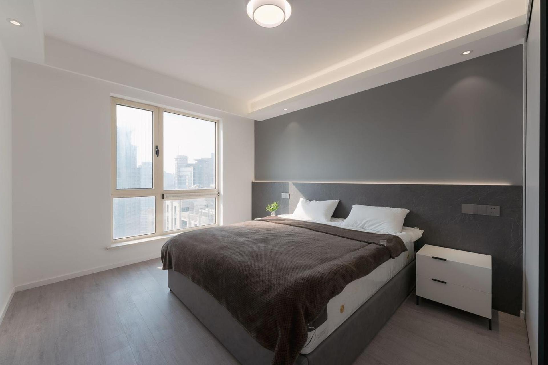 Eastern Hub - Brand New Near The Bund, Nanjing Road, Yuyuan Garden, Sunny 3 Bedrooms 100m From Metro Station *
