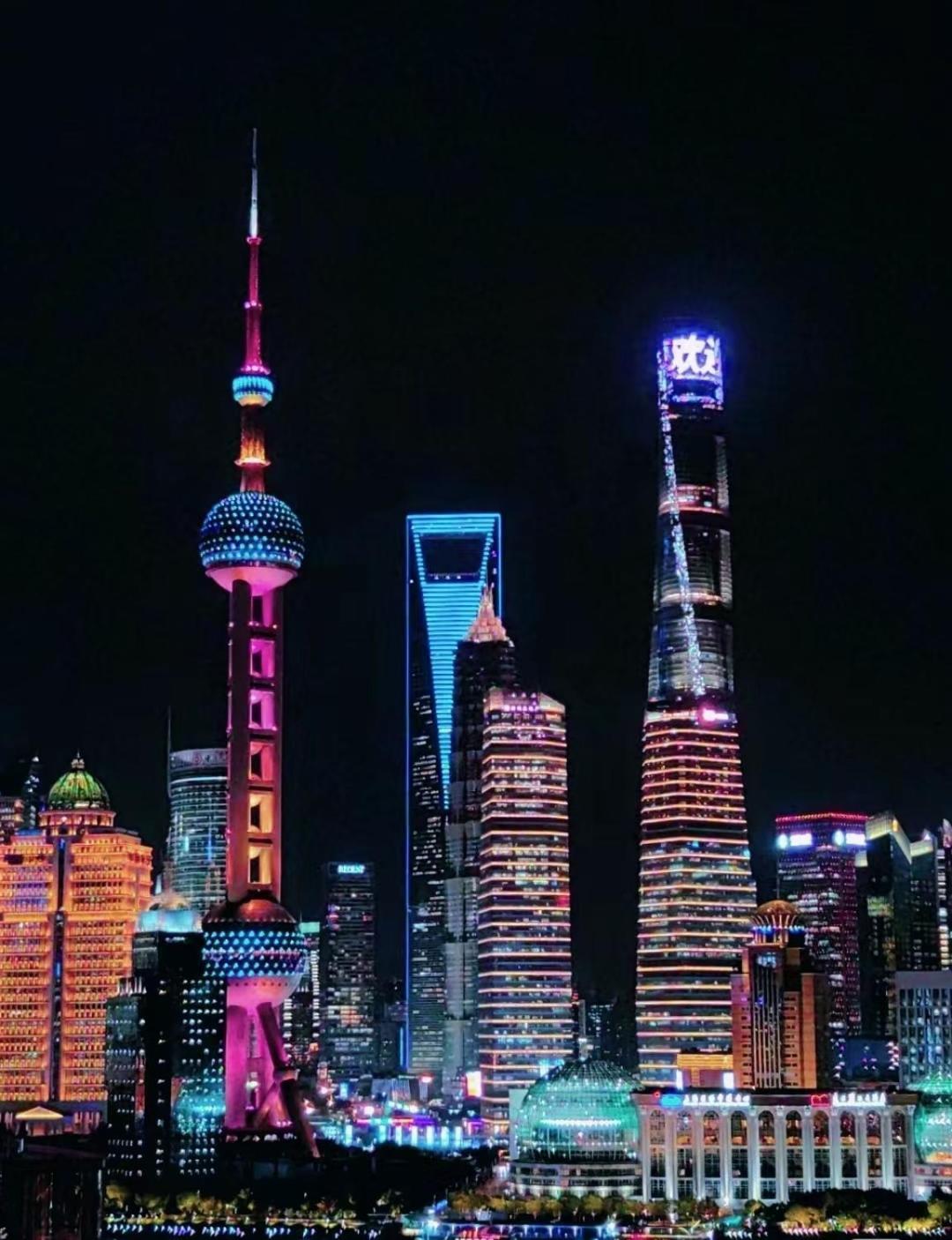 Eastern Hub - Brand New Near The Bund, Nanjing Road, Yuyuan Garden, Sunny 3 Bedrooms 100m From Metro Station
