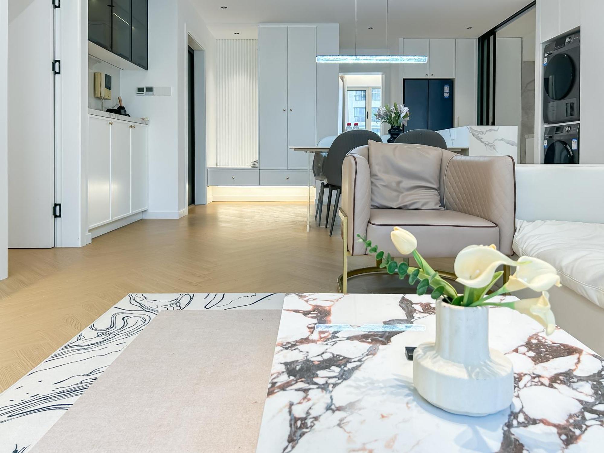 Eastern Hub - Brand New Near The Bund, Nanjing Road, Yuyuan Garden, Sunny 3 Bedrooms 100m From Metro Station Appartement *