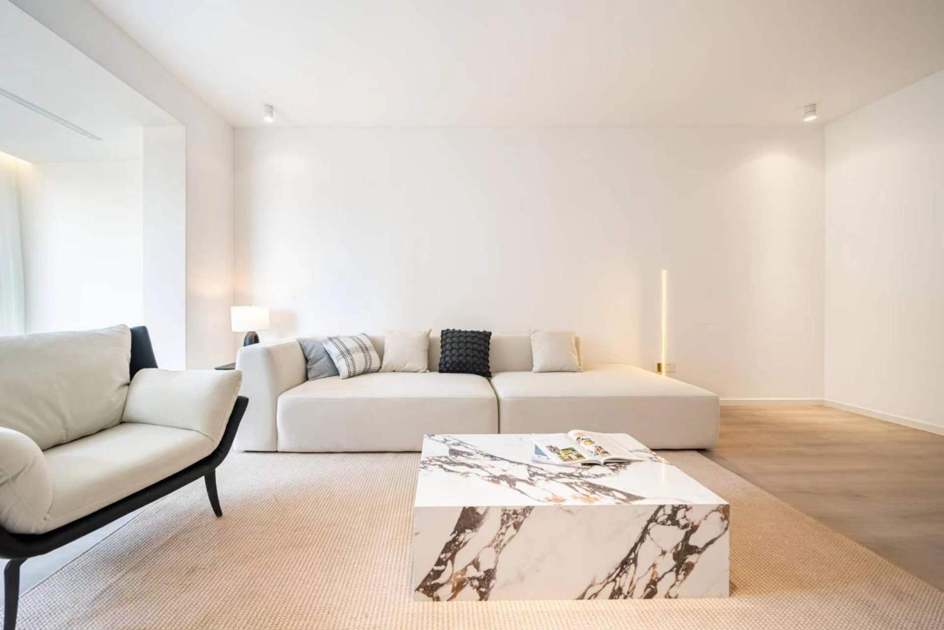 Eastern Hub - Brand New Near The Bund, Nanjing Road, Yuyuan Garden, Sunny 3 Bedrooms 100m From Metro Station Appartement Shanghai